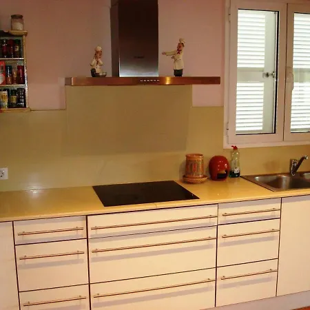 Villa Con Piscina Privada A 200metros De La Playa *